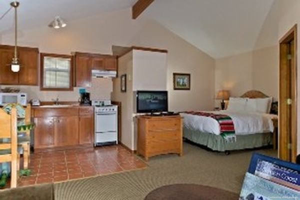 Inn at Haystack Rock (Cannon Beach)